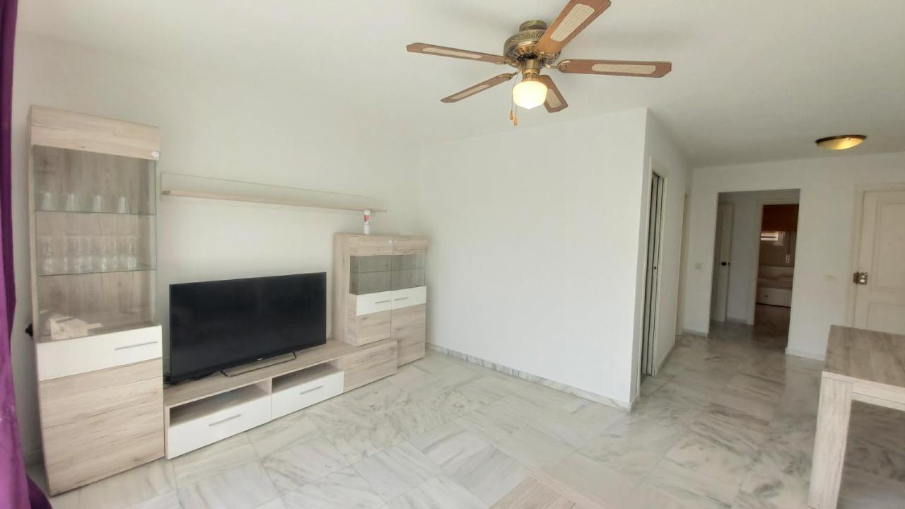 Del Parque Flats Meseta Swimmingpool Apartman Torremolinos Kültér fotó