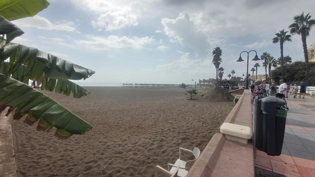 Del Parque Flats Meseta Swimmingpool Apartman Torremolinos Kültér fotó